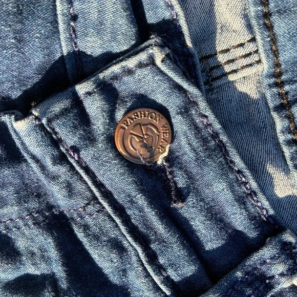 Vintage Y2K Fashion Wear Jeans 26x33 Denim Faded Slim Skinny Jeans Embroidered - Picture 6 of 10